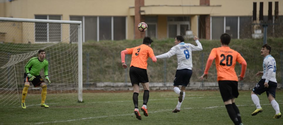 szfc--aerostar-bacau-ba-15_or