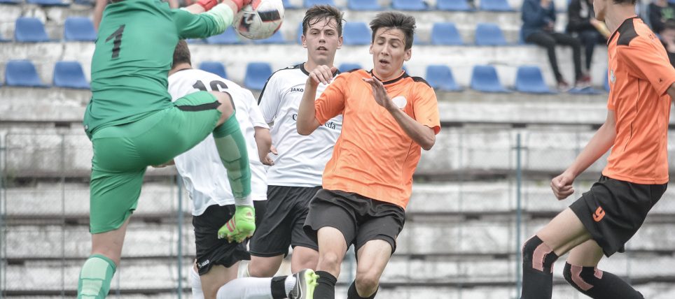 szfc--fk-csik-u17-ba-12_or